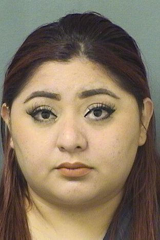  MITZY MARIEL FARFAN Photo