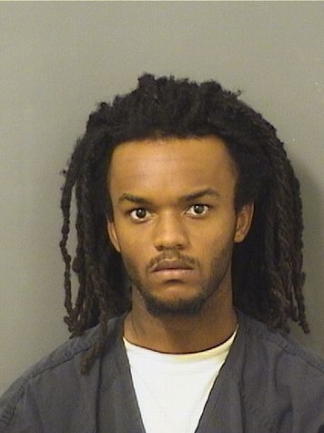  JAQUAVIOUS T WILLIAMS Photo