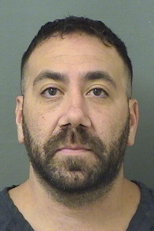  BENJAMIN MARIO DEVECCHIS Photo