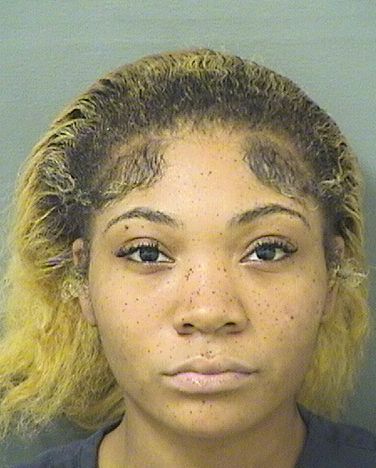  TRINITY SHANIA GOLDWIRE Photo